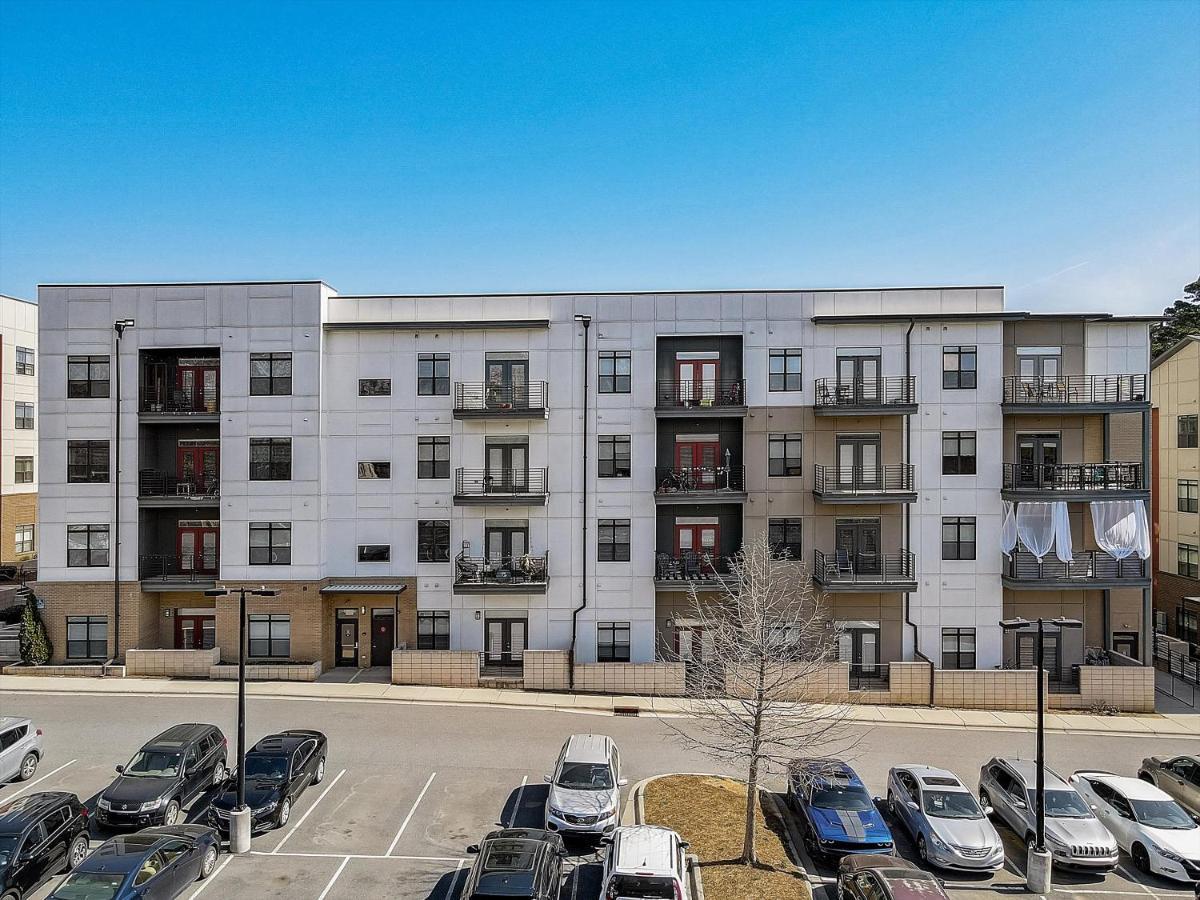 Frontdesk Village At Commonwealth Apts Plaza Midwood ชาร์ล็อต ภายนอก รูปภาพ